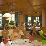 Zur Burg