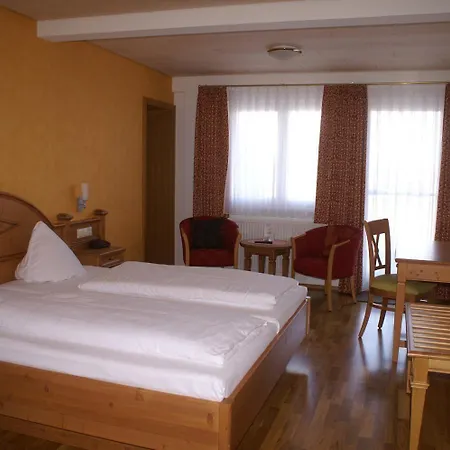 Zur Burg 3* Ewattingen